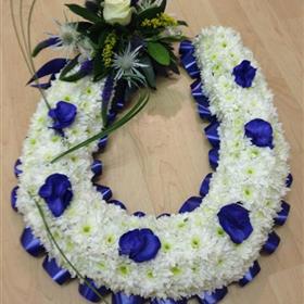 fwthumbFuneral Flowers Horseshoe 01.jpg